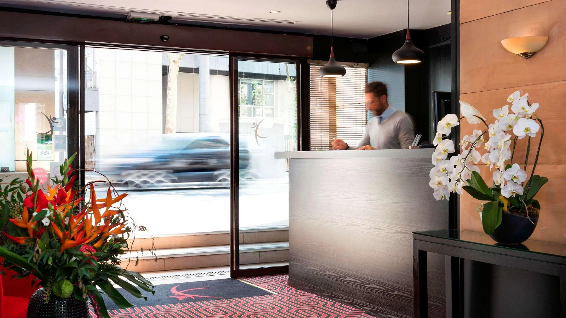 Bastille Hotel 3*