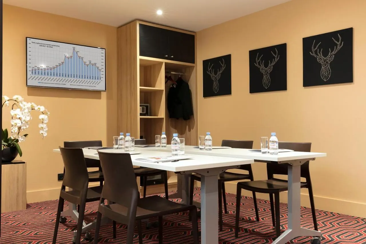 Bastille Hotel 3*